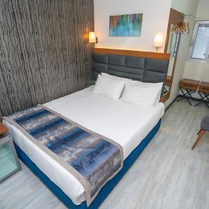 Budget Kamer met een King Size Bed