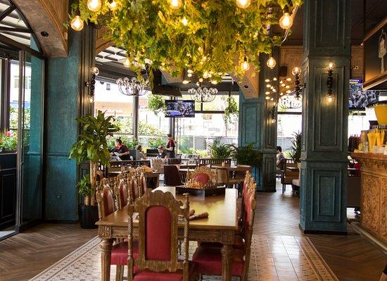 Big Mamma's Bostanci Premium